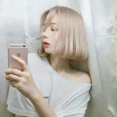 多余的人 海报